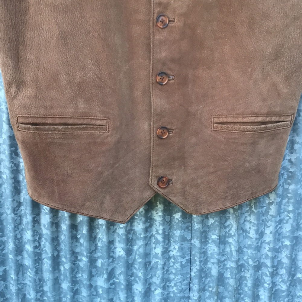 Leather Vest - The Original “Mo” Betta - Picture 10 of 15